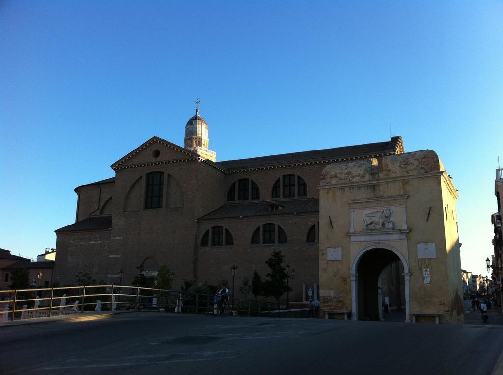 Albergo Arcobaleno Sottomarina Exterior photo