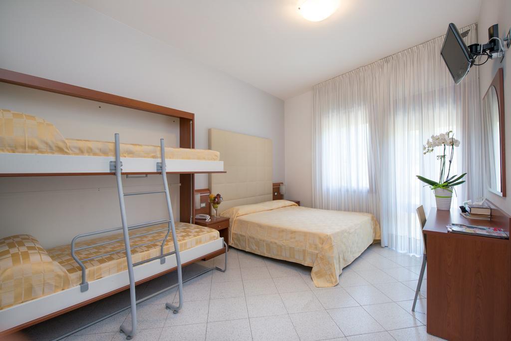 Albergo Arcobaleno Sottomarina Room photo