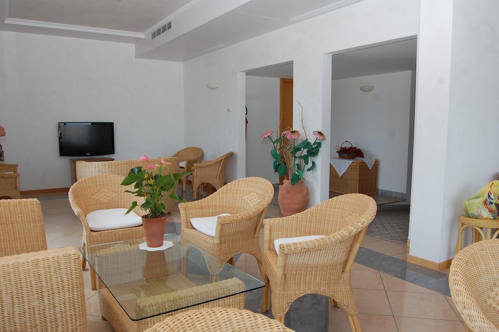 Albergo Arcobaleno Sottomarina Exterior photo